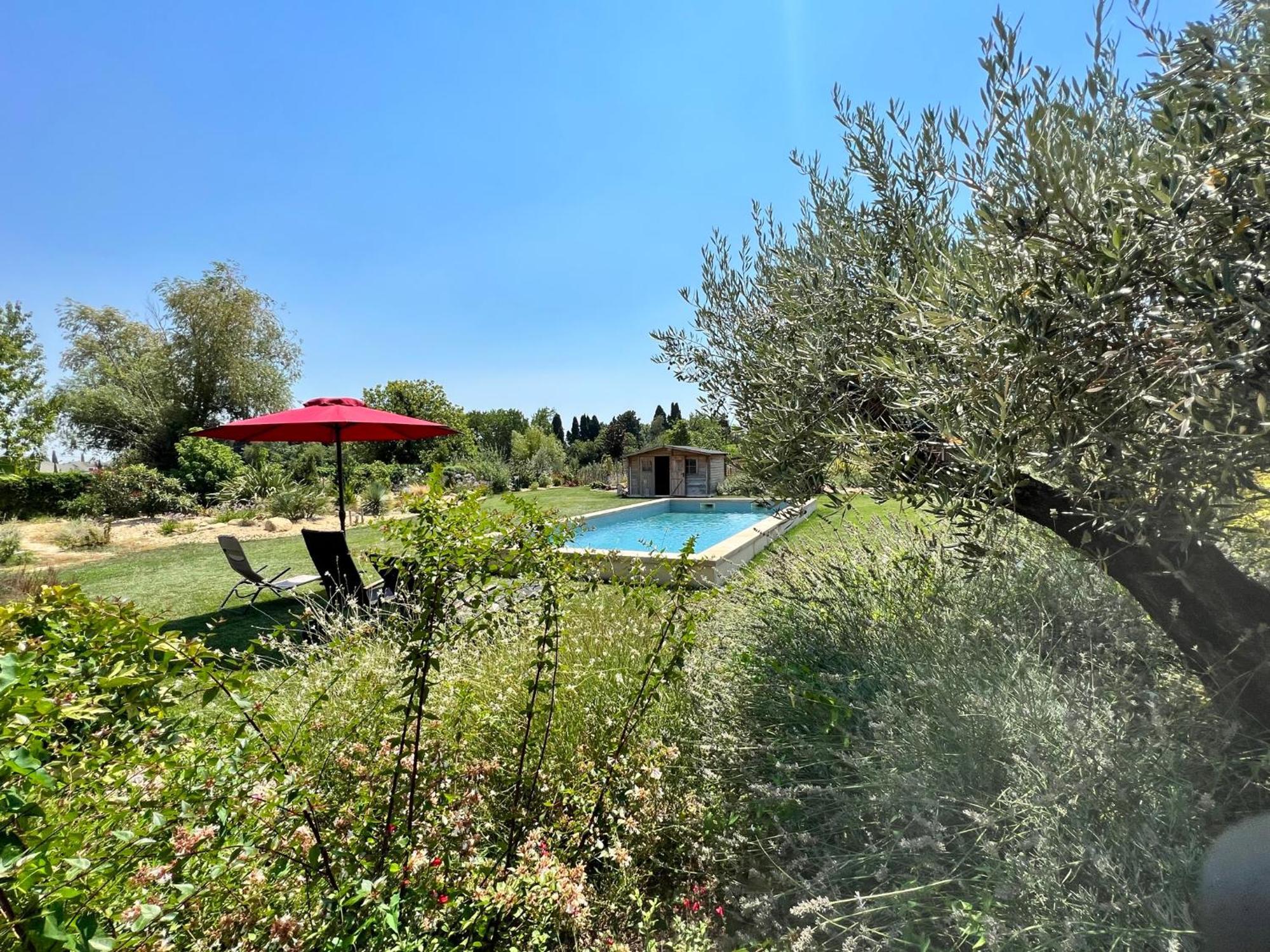 Bastide Des Martelieres Bed & Breakfast Salon-de-Provence Bagian luar foto